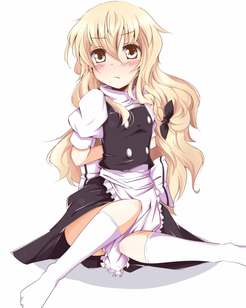 apron, arms_behind_back, blonde_hair, blush, braid, chatamaru_(irori_sabou), kirisame_marisa, kneehighs