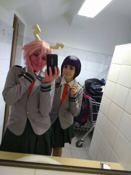 Post 12000760